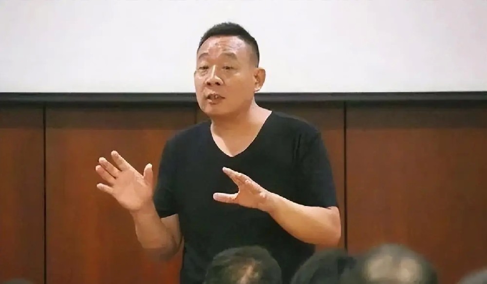 《餐饮中如何学习胖东来》